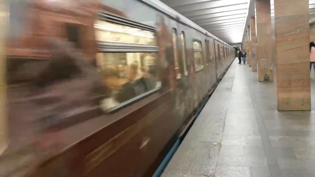 Именной поезд 70 лет Великой  Победы на станции Улица 1905 года