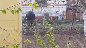 Прикол---Перфоратор вместо лопаты, грядки под .... #16!!!