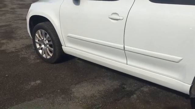 SKODA YETI 1.2 TSI Elegance 5dr смотреть онлайн