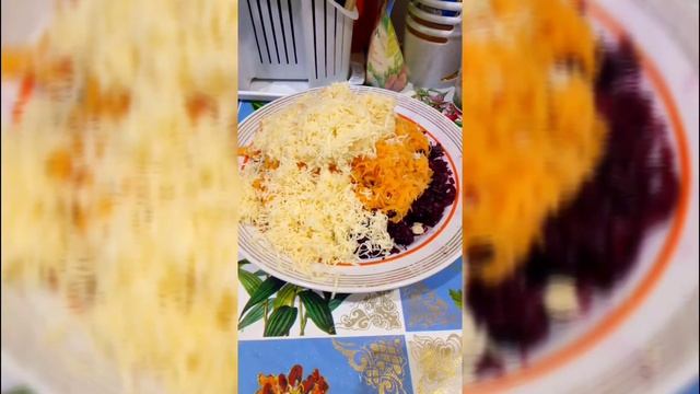 #салат #свекла #салатизсвеклы Вкусный салат из вареной свеклы ? смотреть онлайн