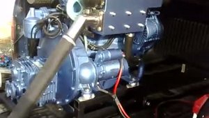 Китайский судовой двигатель 1