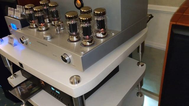 АудиоТехника на Hi-Fi & High End Show 2023 комната 813! Opera Consonance Cyber 880i. Часть 15! #hif смотреть онлайн