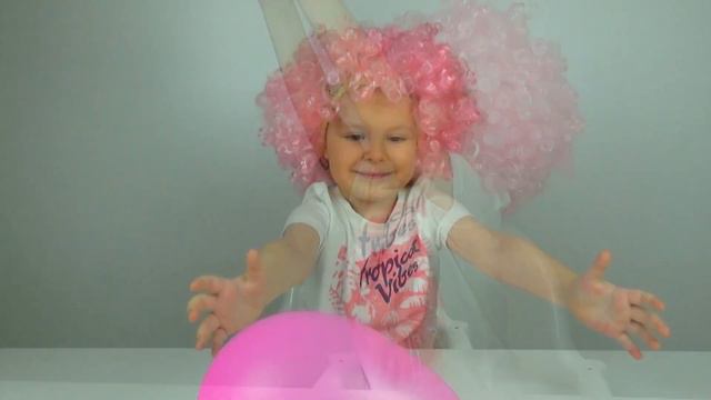 Учим Цвета с шариками Папа пальчик где же ты / Learn Colors with Balloons Finger Family Song Тая