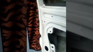 Octavia A5 вместо заклепок на обшивку заглушки