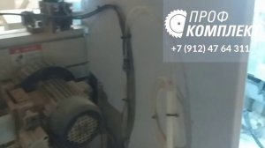 Автоматический кромкооблицовочный станок Excitech Automatic 536 UHQLP  в работе в мебельном цеху.