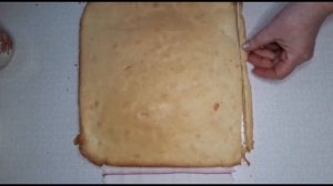 Простой рецепт вкусного бисквитного рулета с джемом.