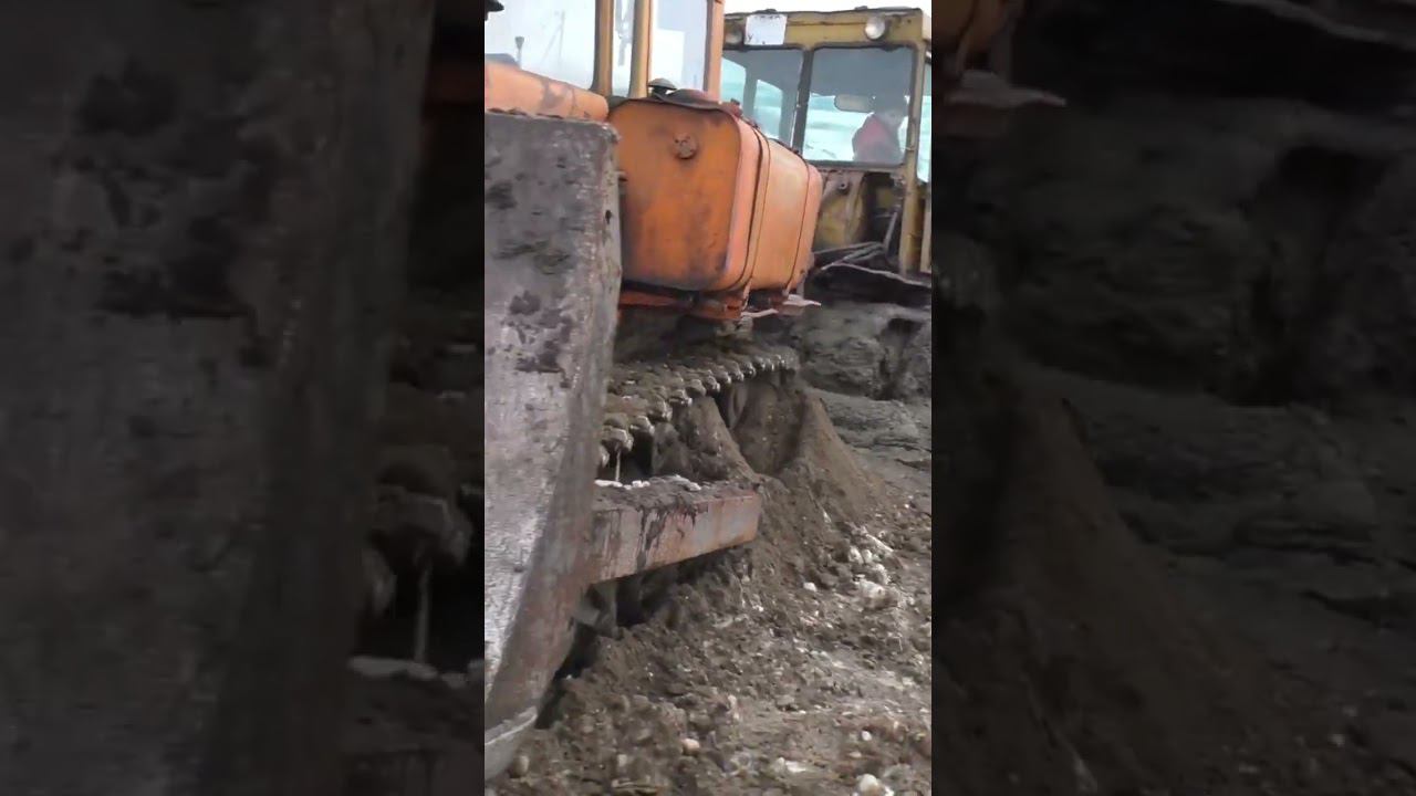 Чуть позже застрянет и второй бульдозер! смотреть онлайн