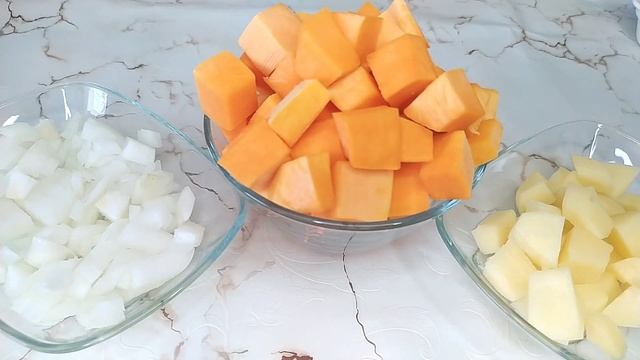 КРЕМ-СУП ИЗ ТЫКВЫ С КРАСНОЙ РЫБОЙ. Просто, вкусно, полезно. смотреть онлайн