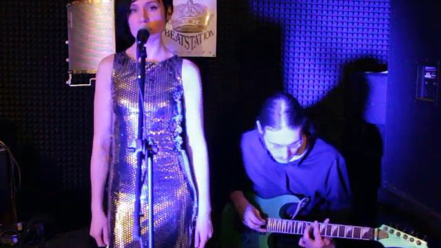 "That's It, I Quit, I'm Movin' On" Adele (cover "Novel Of Bloom" смотреть онлайн