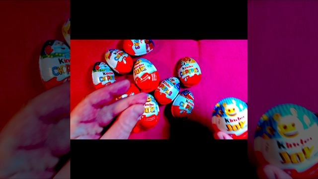 Candy's Kinder ASMR lollipops satisfying video relaxing Kinder Joy, Kinder Surprise #shorts  (1)