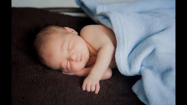 Спи мой малыш. Лёвочке 8 дней. смотреть онлайн