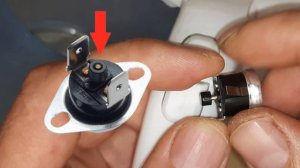 Замена кнопки электрочайника.Как его включить без кнопки?ROTEX RKT07-B. Ремонт чайника своими рукам