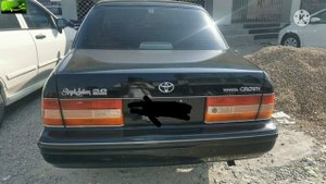 Toyota Crown 1998 Model | For Sale | Haripur Motors & Property
