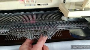 Узор от Брунелло Кучинелли. Широкая коса на любой вязальной машине.