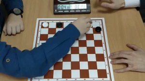 Три дамки против дамки с простой шашкой на a3.