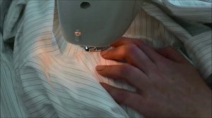 DIY: ПОШИВ МУЖСКОЙ РУБАШКИ. Часть 7/7: Обработка пройм, петли и пуговицы.