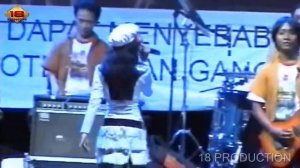 Dangdut - Ku Tak Bisa (Live Konser Probolinggo 11 Februari 2006)