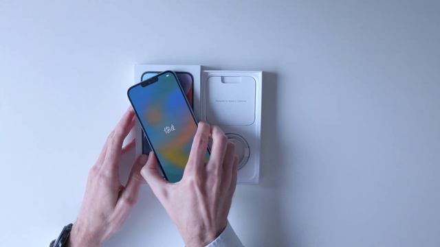 Unboxing Blue Apple iPhone 14 Plus and Clear Case смотреть онлайн