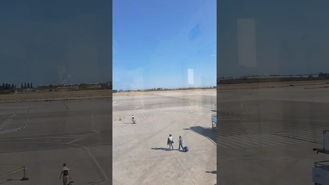 ✈️??Посадка на самолёт // Аэропорт Бари/ Aéroport de Bari ?️