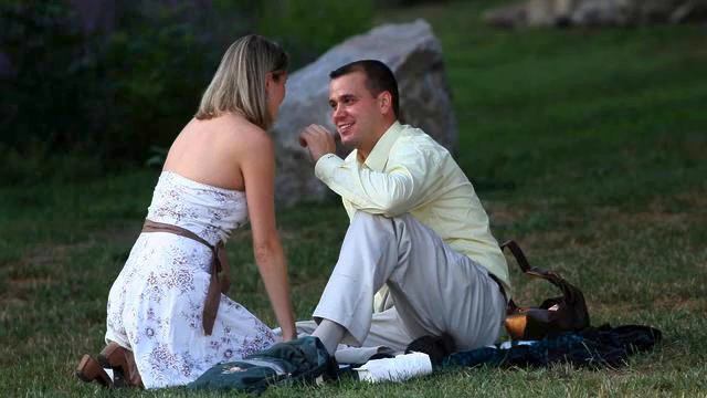 Музыка из рекламы. Это - хит! Как же девушка поет!!! смотреть онлайн