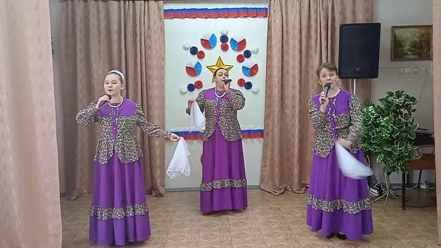 ансамбль русской песни "Маков цвет", песня "Гусарик" смотреть онлайн