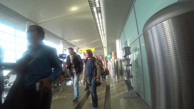 Москва аэропорт Шереметьево ЛЕЧУ в ДЕЛИ Индия путешествие 1 я серия. смотреть онлайн