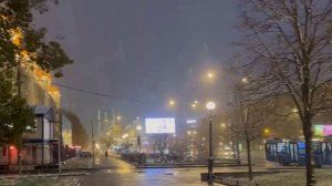 Москве выпал снег.