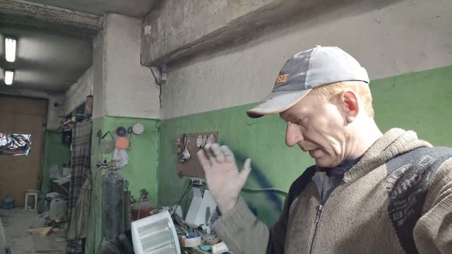 Ваз 2113 .Варим рамку лобового стекла.Новый напарник. смотреть онлайн