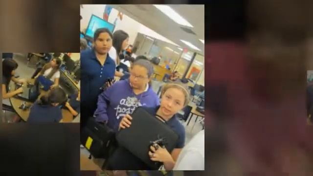 Santa Clara Netbook Distribution 2012/ 2013 (Way 2 Loud Remix) смотреть онлайн