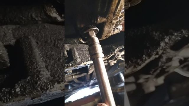 ЗАМЕНА МАСЛА В DSG DQ 250. VOLKSWAGEN TOURAN смотреть онлайн