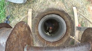 стоит ли скреплять кольца копая колодец и по каким причинам