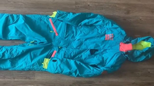 комбинезон cool zone смотреть онлайн