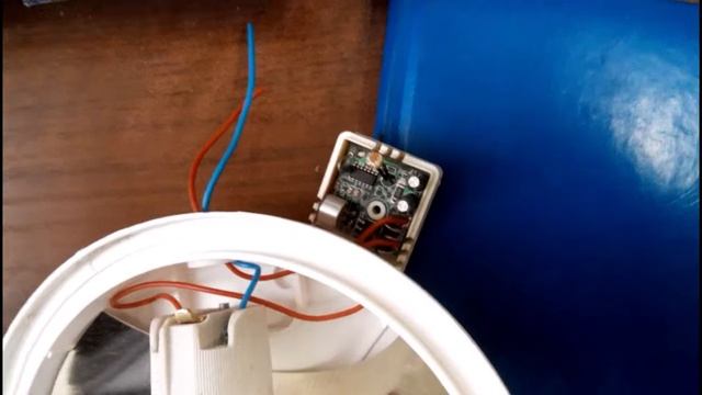 Как починить светильник с оптико-акустическим датчиком