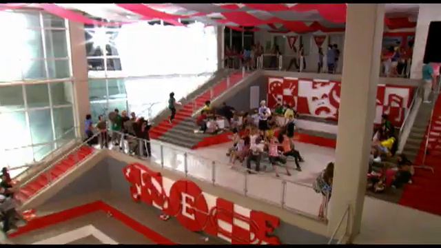HSM3 - I Want It All (Behind The Scenes) смотреть онлайн
