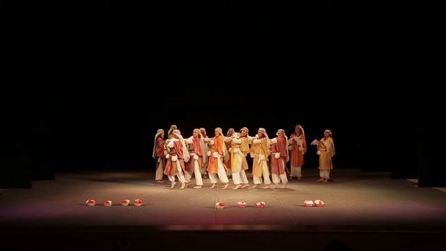 Школа Танцев "Аль Файз", фольклорный танец "Тунис", руководитель Файзутдинова Гульнара
