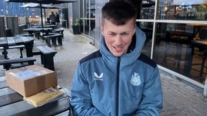 I open my Newcastle United SUBSCRIBER PO BOX FAN MAIL and this is what I got…