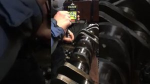 Проверка коленвала на твердость твердомером константа к5д