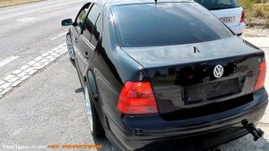 VW BORA VR6 Turbo vs VW Golf 5 ED30 Turbo - 0-200 Acceleration Sound Onboard Autobahn compare