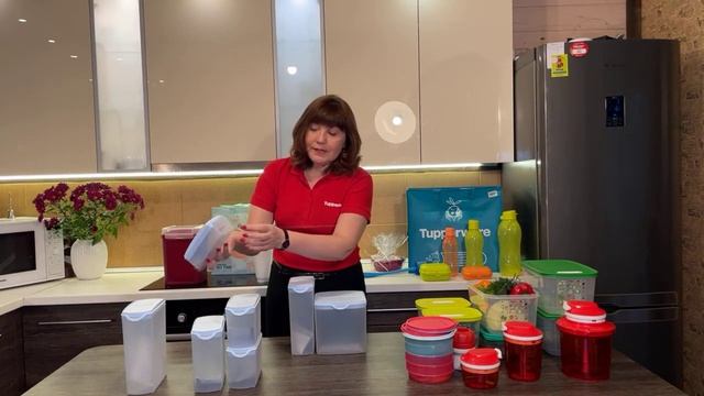 Тренинг по изделиям Tupperware с приготовлением легкого салата 3 марта смотреть онлайн
