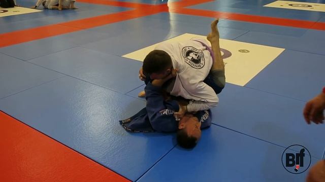 Роман Глинский vs Сергей Шевчук uaejjf Moscow international PRO 2017 GI смотреть онлайн