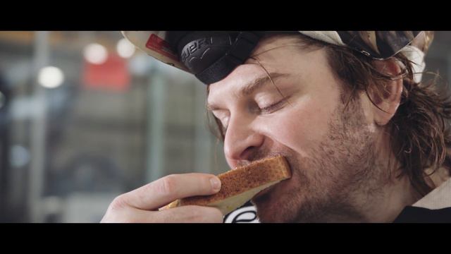 Unique notre terroir - Barry Brust смотреть онлайн