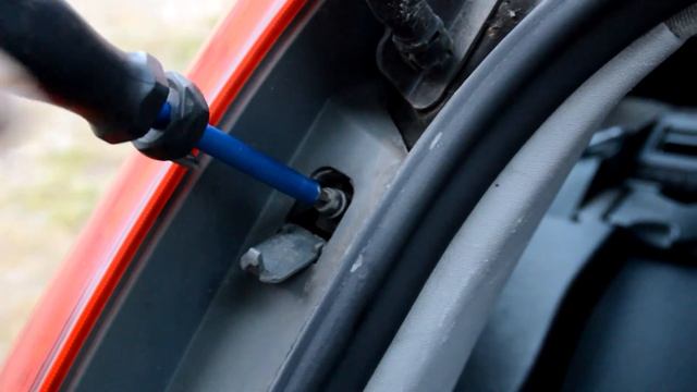 Changing Rear Light Bulb/Lamp HYUNDAI i30 CW смотреть онлайн