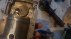 смазал перфоратор Р 23202 PIT .два вопроса к спициалистам)?