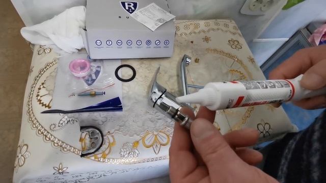 меняем смеситель на мойдодыре смотреть онлайн