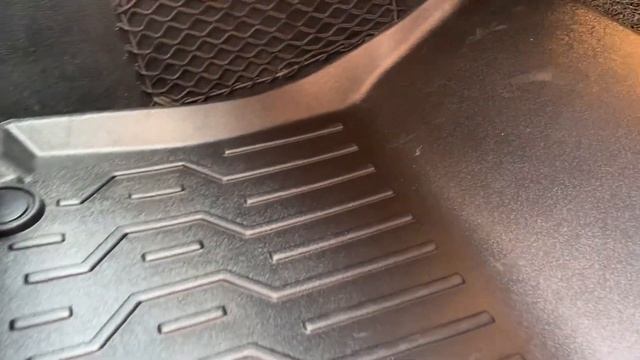 Коврики 3D-LUX для Mercedes GLS (2019+++) 167 кузов. Левый руль. смотреть онлайн