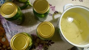 Рецепт консервации огурцов и кабачков с семенами горчицы.