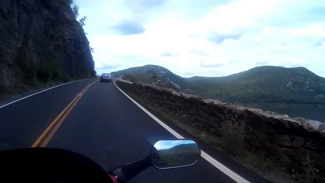 1998 Honda VFR800 Storm King Highway Run смотреть онлайн