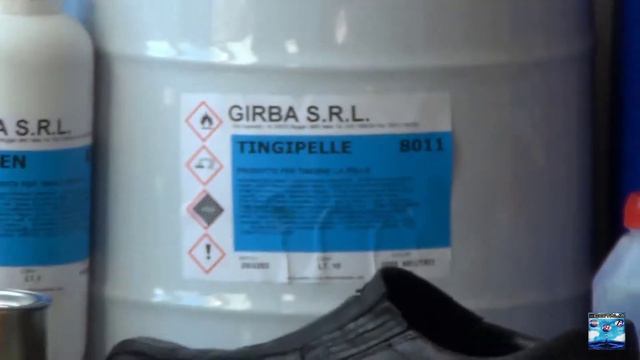 Покраска обуви из гладкой кожи химией Girba