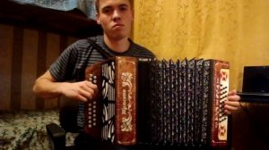 Игра на гармони. Белый танец.