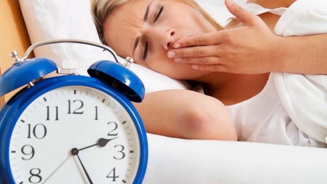 Что ПРОИСХОДИТ с МОЗГОМ, если вы недостаточно спите! смотреть онлайн